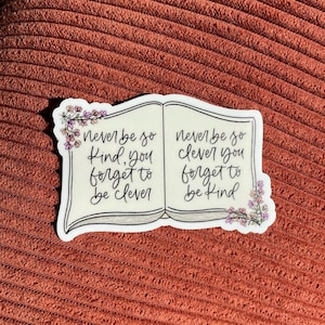 PEGATINA DE LIBRO, Calcomanía para Laptop, Amante de los libros, Calcomanía Stanley, Impermeable, Calcomanía de vinilo para Kindle, Amante de los libros, Calcomanía para botella de agua imagen 7