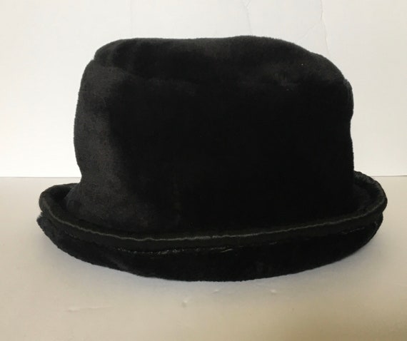 Bucket Hat - Black Fleece, Roll up Satin Rim, Faux