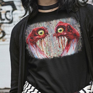 Creepy Strange bloody eyeball Thing Tshirt Creature Graphic Tee, Unique Mens Womens Unisex Cotton Short Sleeve black Tshirt horror terror