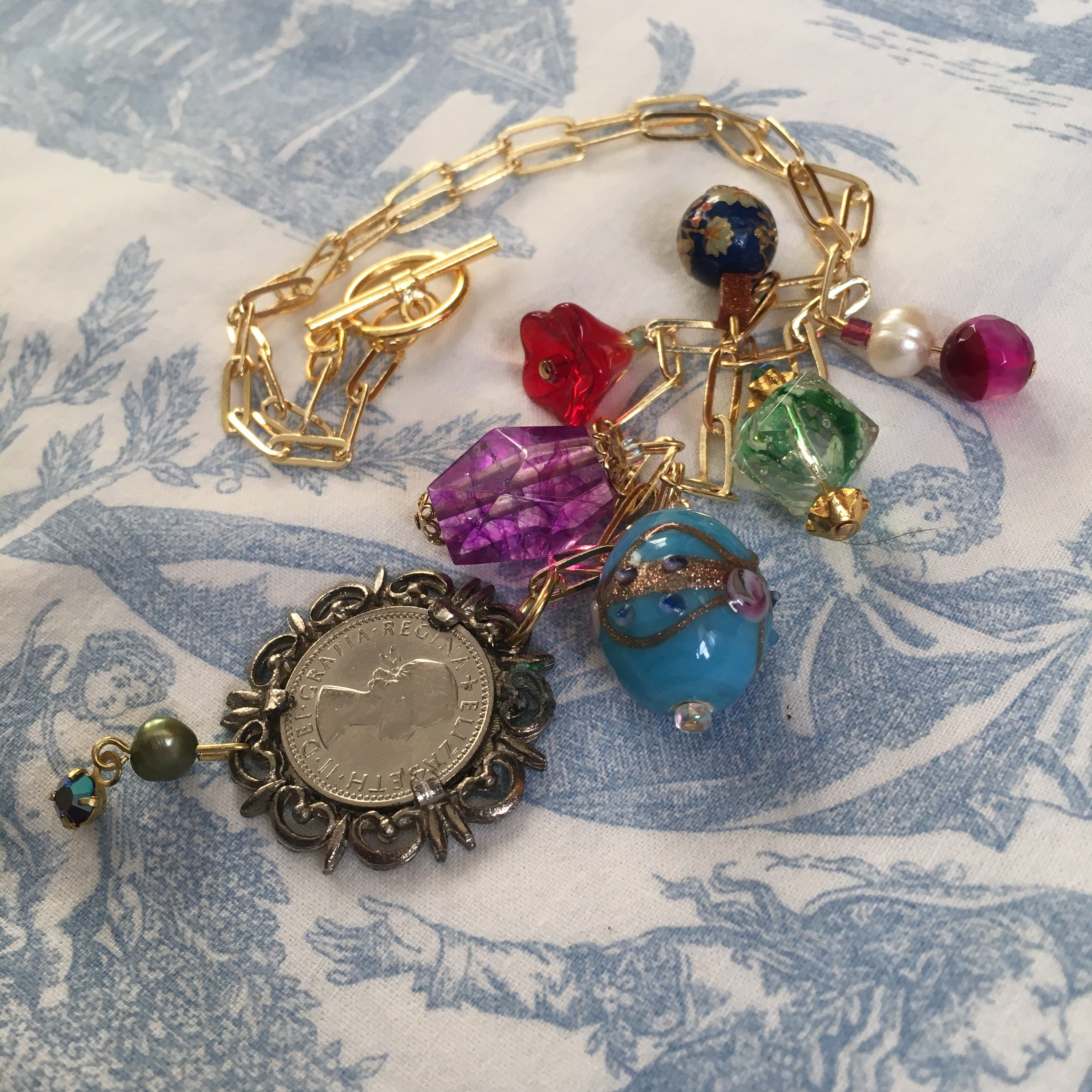 Sovereign Necklace - Etsy UK