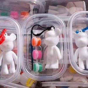 5 zestawów Breloczków z Żywicy z Kreskówek, Zestawy do Malowania DIY, Urodziny Dzieci Malowanie