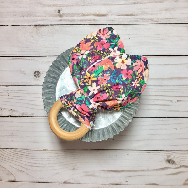 Shabby Chic Teething Ring/Floral Teether/Organic Maple Wood/Crinkle Teether/ Sensory Toy/Vibrant Flowers/Baby Accessory/Rabbit Ear Teether