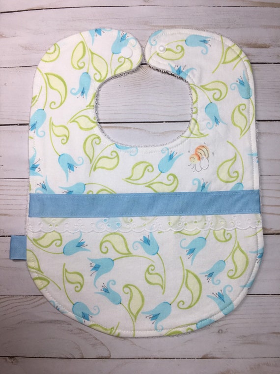 wooden teether Baby bib,shower gift,baby gift Sage green bib Baby bandana bib