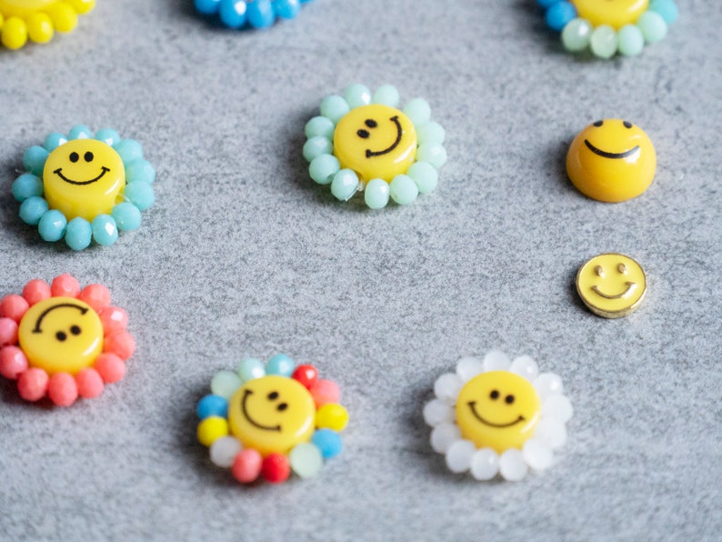 Smile Face Nail Art Charms/ Smiley Happy emoji DIY Studs/ 3D embossed decals/ Manicure Pedicure smiling face Instagram Influencer