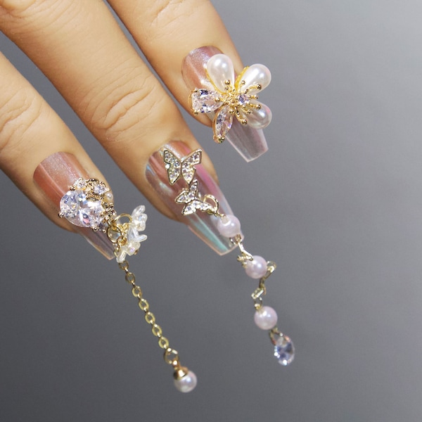 Butterfly Gold Zircon Nail Dangle / Floral Instagram 3D Nail Ornament Nails Decal/ Royal Nails Charms/ Bamboo Cat eye Nail Jewelry