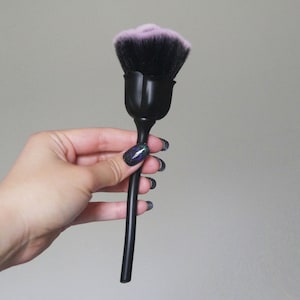 Rose Wand Dust Powder Removal Nail Brush/ Black & purple Nail powder dusts cleaner/Makeup Blush Brush