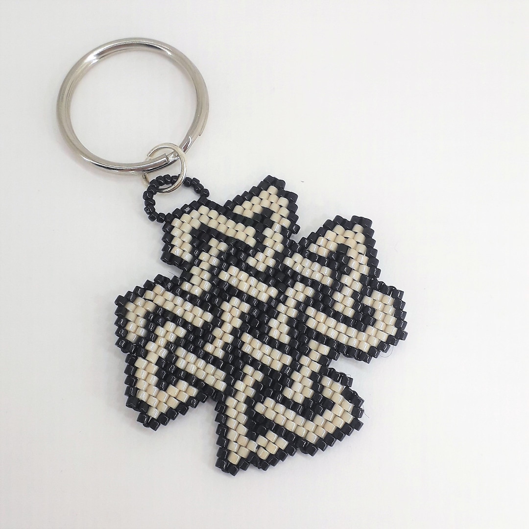 Celtic Knot Earrings/key Ring Pattern: Brick Stitch (PDF Pattern) - Etsy