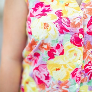 Vintage Floral Top with Flower Buttons image 3