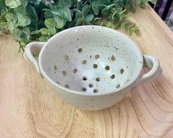 Stoneware Berry Bowl, Strainer, Kitchenware, Modern Farmhouse Kitchen Decor