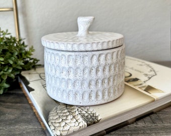 White Pattern Ceramic Canister with Lid, Bathroom Storage, Kitchen Jar, Trinket Bowl