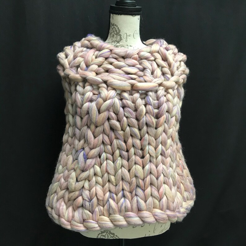 Pastel Chunky Knit Poncho Knitted Bolero Poncho Giant Knit Cover Up Knitted Poncho Merino Wool Poncho Chunky Knit Poncho
