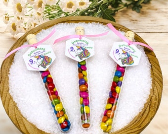 Magical memories as party favors: unicorn treats for your guests!