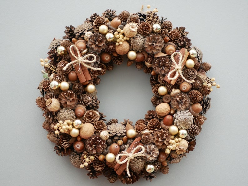 Christmas Wreath Front Door Wreath Natural Wreath Pine Cones Etsy UK