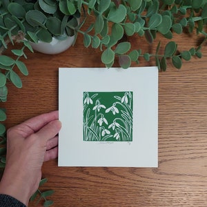 Snowdrops Lino Print, Snowdrops wall art, Green floral artwork, Flowers Lino Print, Hand printed flowers, Green wall decor, Hand pulled art image 2