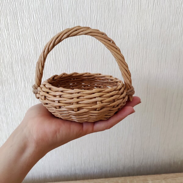 Small Woven Baskets - Etsy