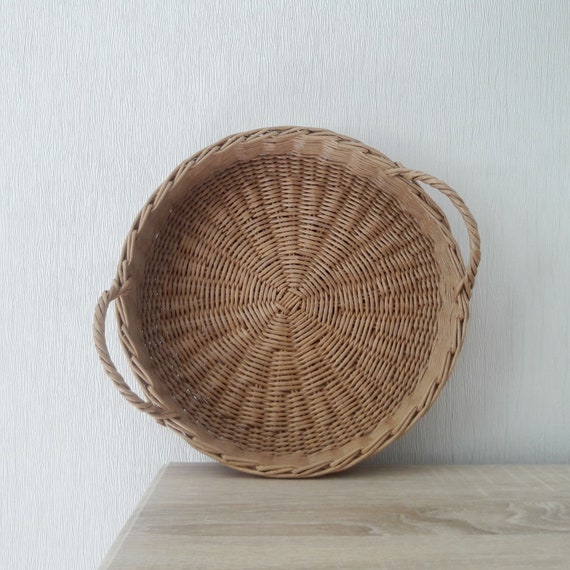 Round Storage Basket Hand Woven Wicker Tray With Handles Desk Organizer Coffee Table 12 Inch Rustic Serving Farmhouse Decor Beige