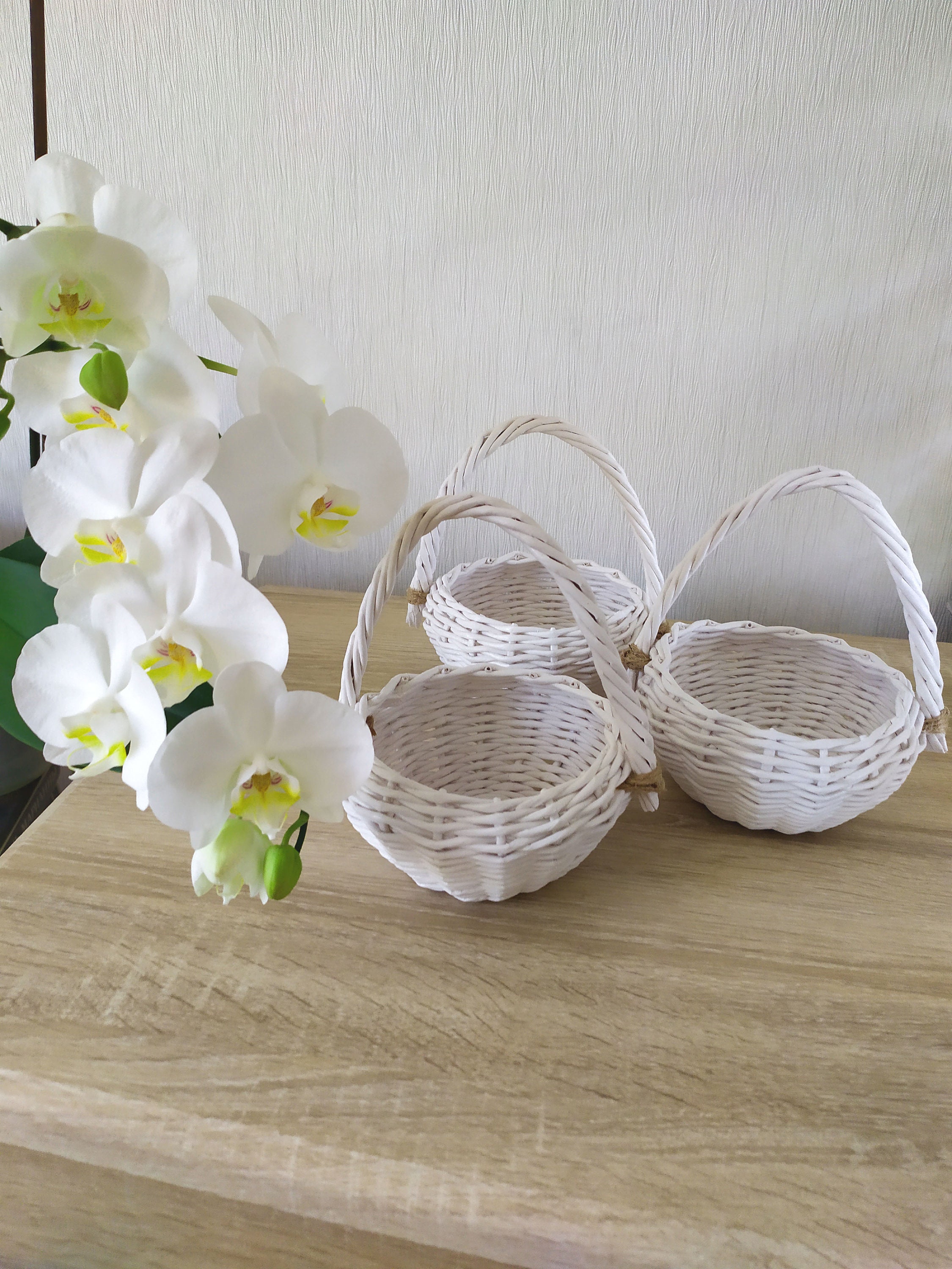 Small white basket with handle Flower girl basket Woven Etsy