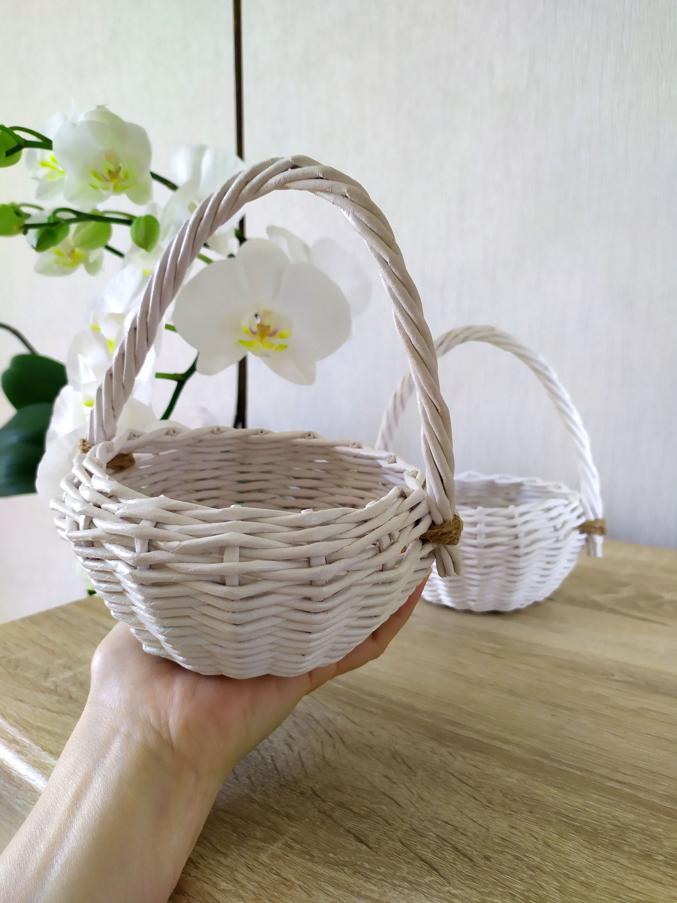 Small white basket with handle Flower girl basket Woven Etsy