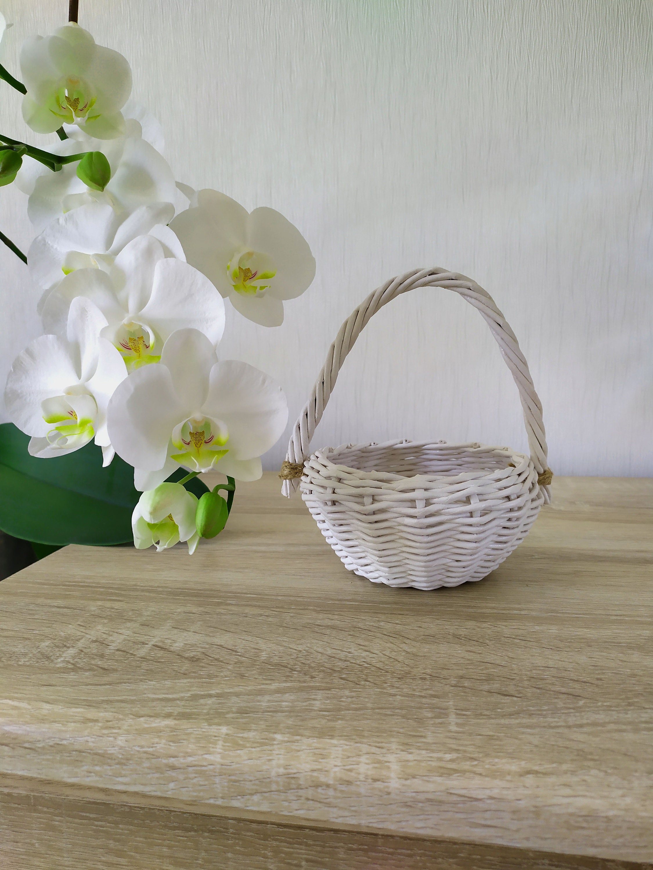 Small white basket with handle Flower girl basket Woven Etsy