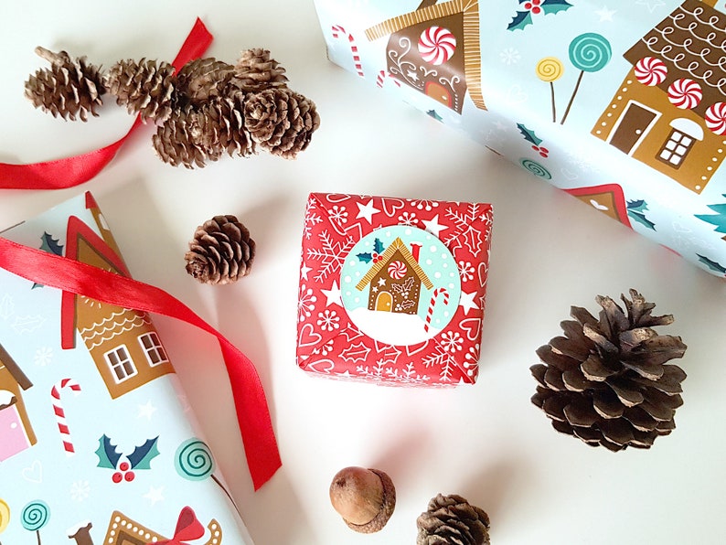 Christmas gift wrapping double sided holiday crafting paper 3 sheets 19x27 inch inpakpapier 50x70 cm design by Heleen van den Thillart