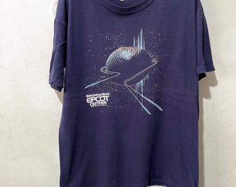 Vintage 1982 EPCOT Center T-Shirt Size L