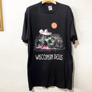 Vintage 90s Wisconsin Dells Shirt Size L Vintage Beaches Tee, Vintage Wisconsin Tee, Vintage Sunbathe Tee