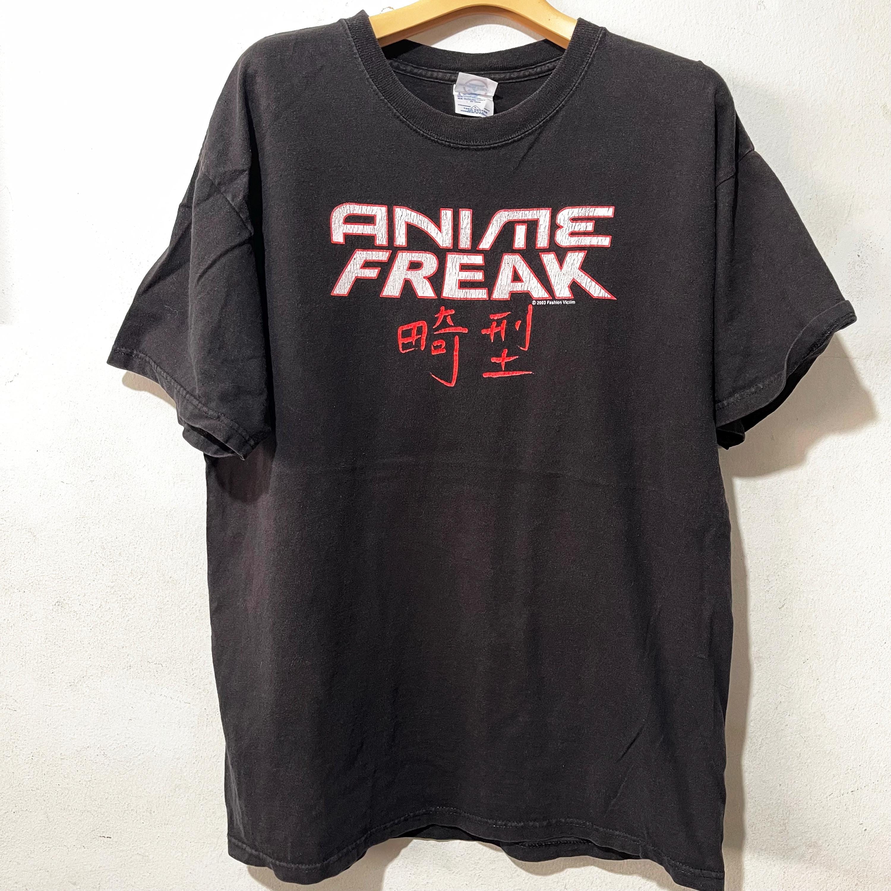 ⭐︎00s Vintage fashion victim Anime freak Vintage 2003 Anime Freak T-shirt “fashion Victim” Logo