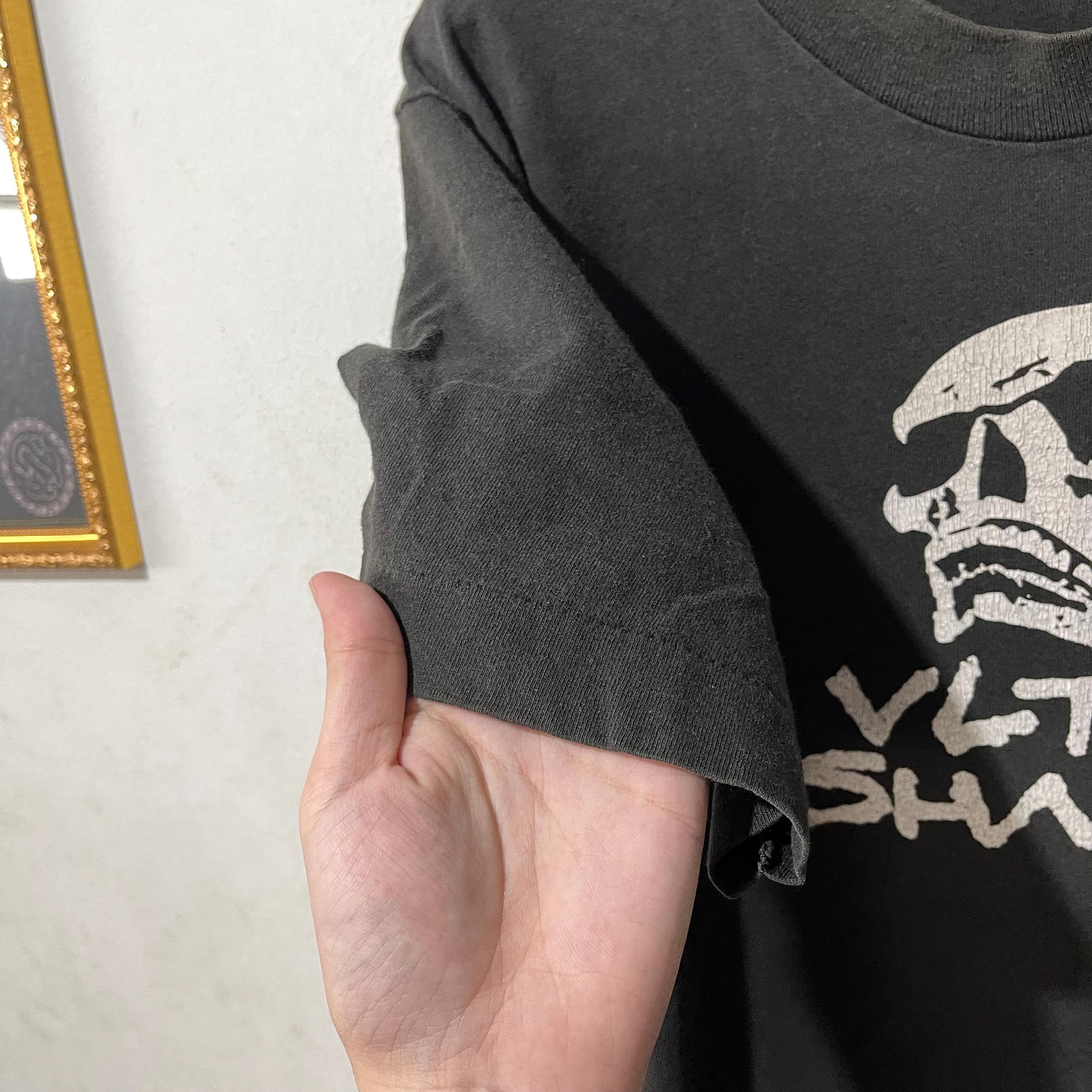 Vintage 90s Skull T-shirt “vltra Shapes” Bones Rock Punk Graphic