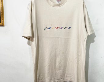 Vintage 90s Chicago Embroidered T-Shirt Size L