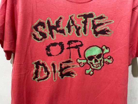 Vintage 80s Skate or Die Shirt Size XS Vintage Skateboard