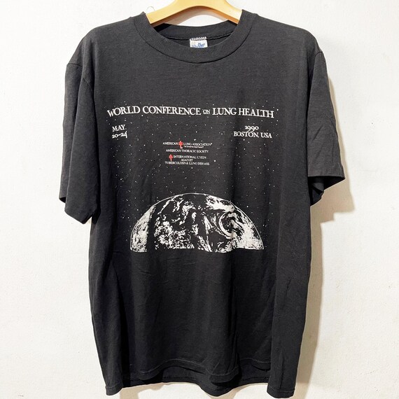 Vintage 1990 Earth Day T-shirt Boston Planet Earth Graphic Tee