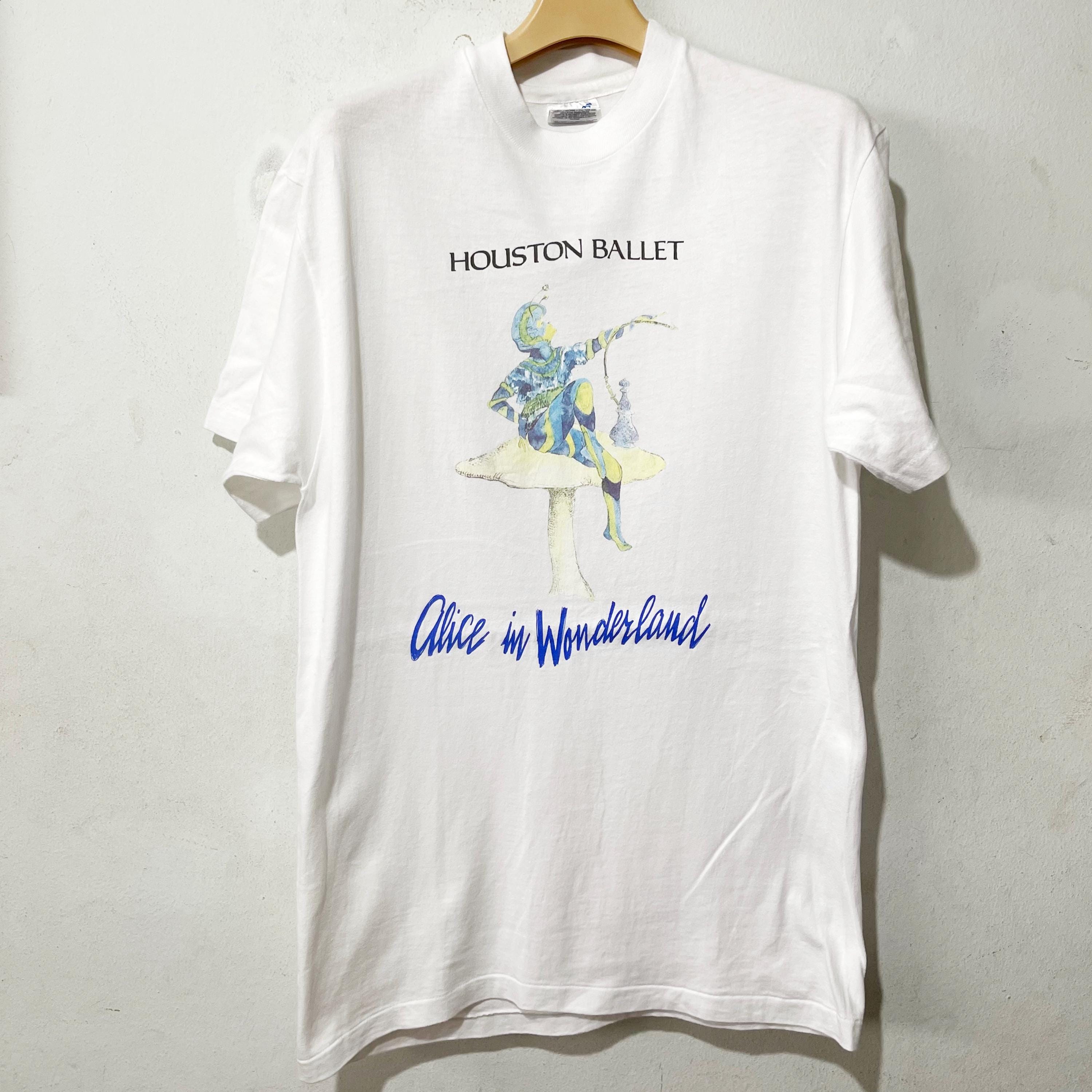 house on the hill / Tシャツ / Ballet / 90 Vintage 90s Houston Ballet T-shirt Alice in Wonderland Performance