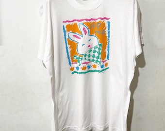 Vintage 1990s Cartoon Bunny Rabbit Graphic T-Shirt / Streetwear