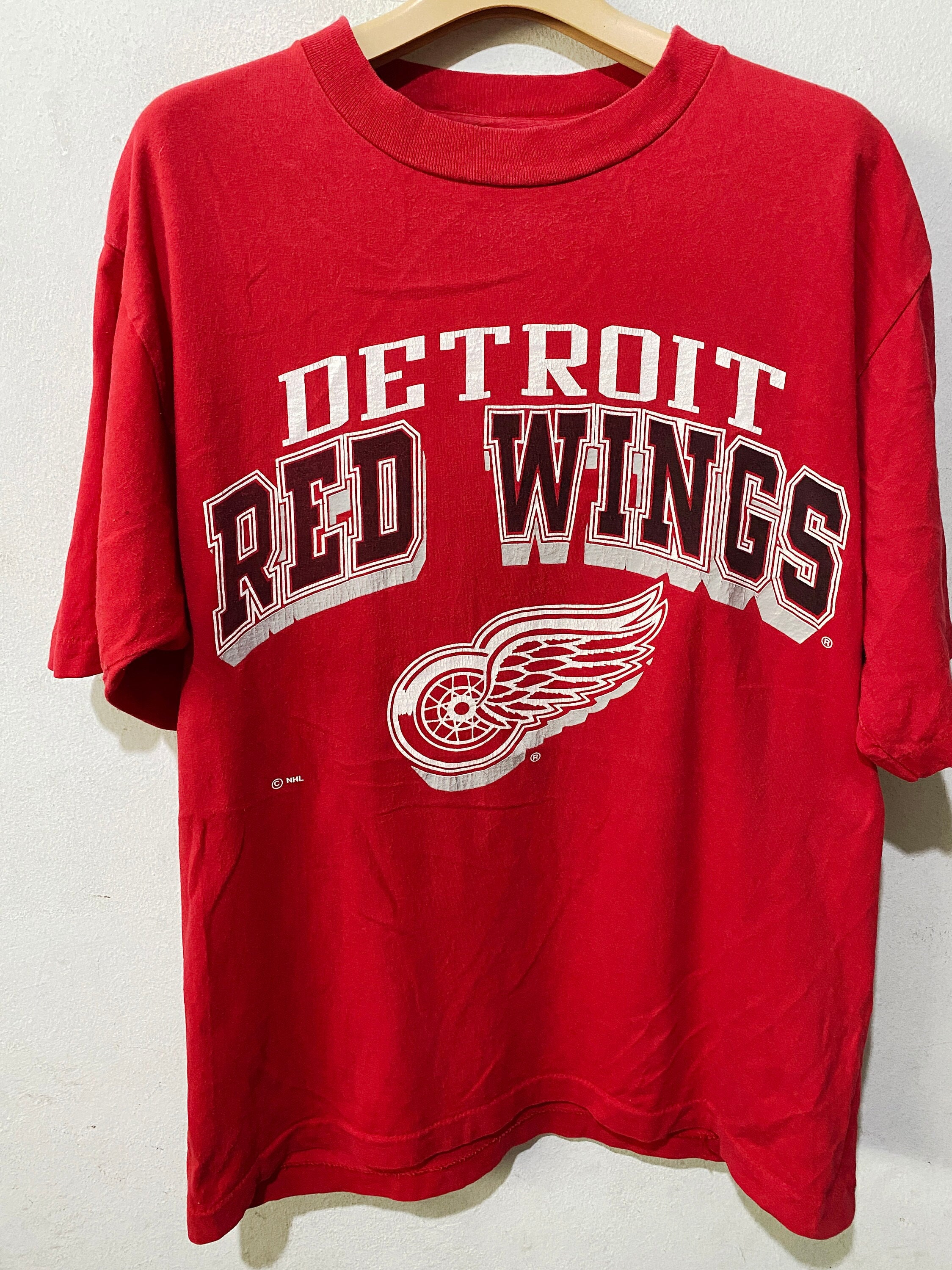 CustomCat Detroit Red Wings Vintage NHL T-Shirt Sport Grey / S