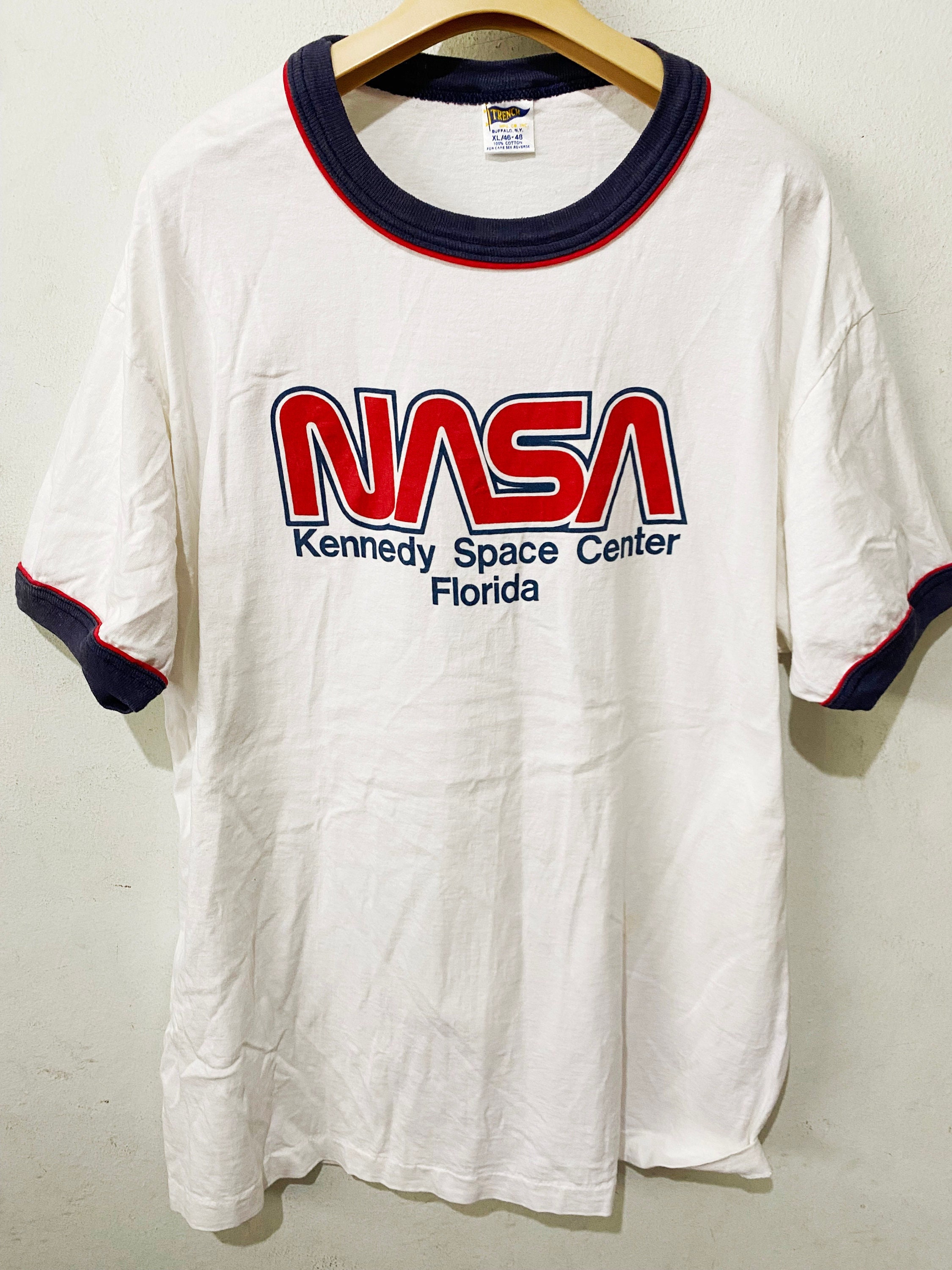 可愛すぎるフェミニンデザイン♪ TRENCH 古い Tシャツ 昭和 NASA