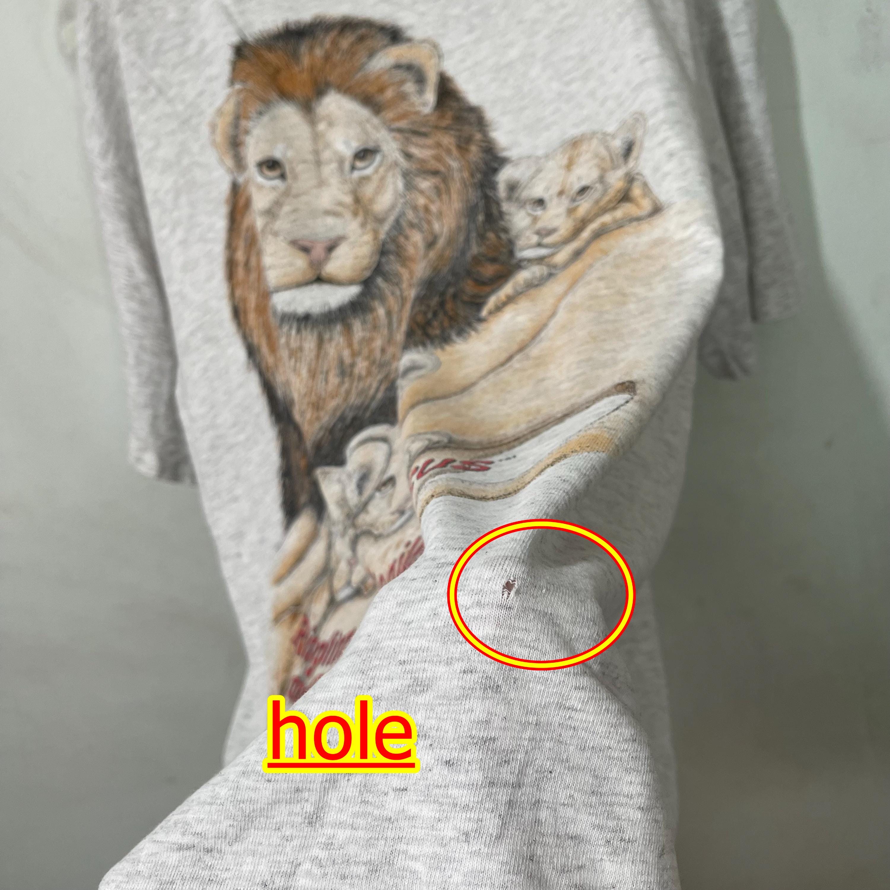 Vintage 90s Lion T-shirt Size L–XL - Etsy