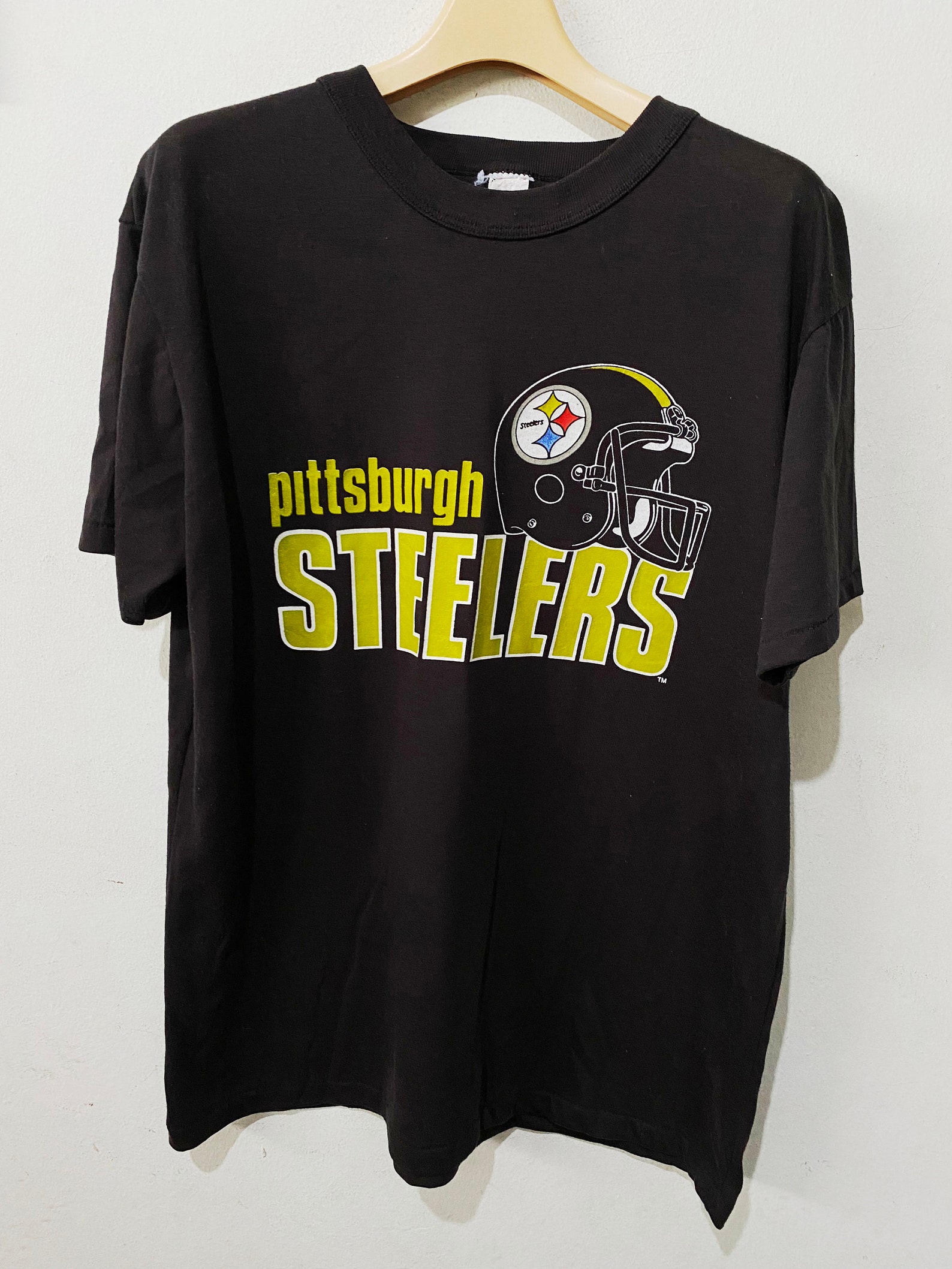 Vintage Steelers Shirt : Steelers Looney Tunes Pittsburgh