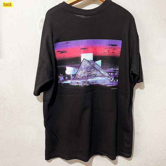 Vintage 1996 Rock Hall the House That Rock Built T-shirt Size L 