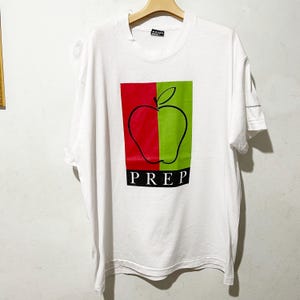Vintage 90s Apple Shirt Size XL Vintage Fruit Shirt, Vintage Logo Shirt, Vintage Tech Shirt