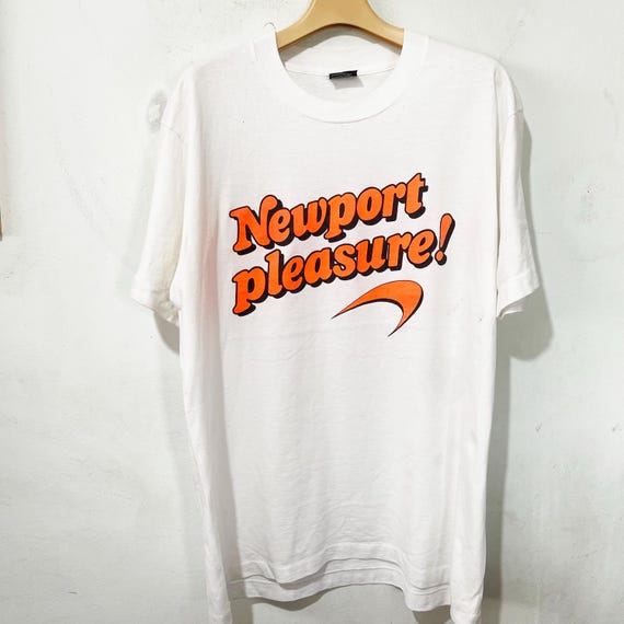 Vintage 90s Newport Pleasure T-shirt Size L - Etsy