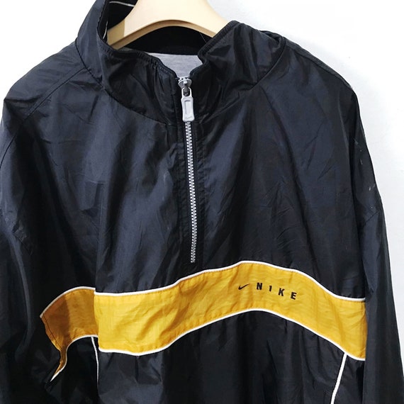 nike half zip windbreaker