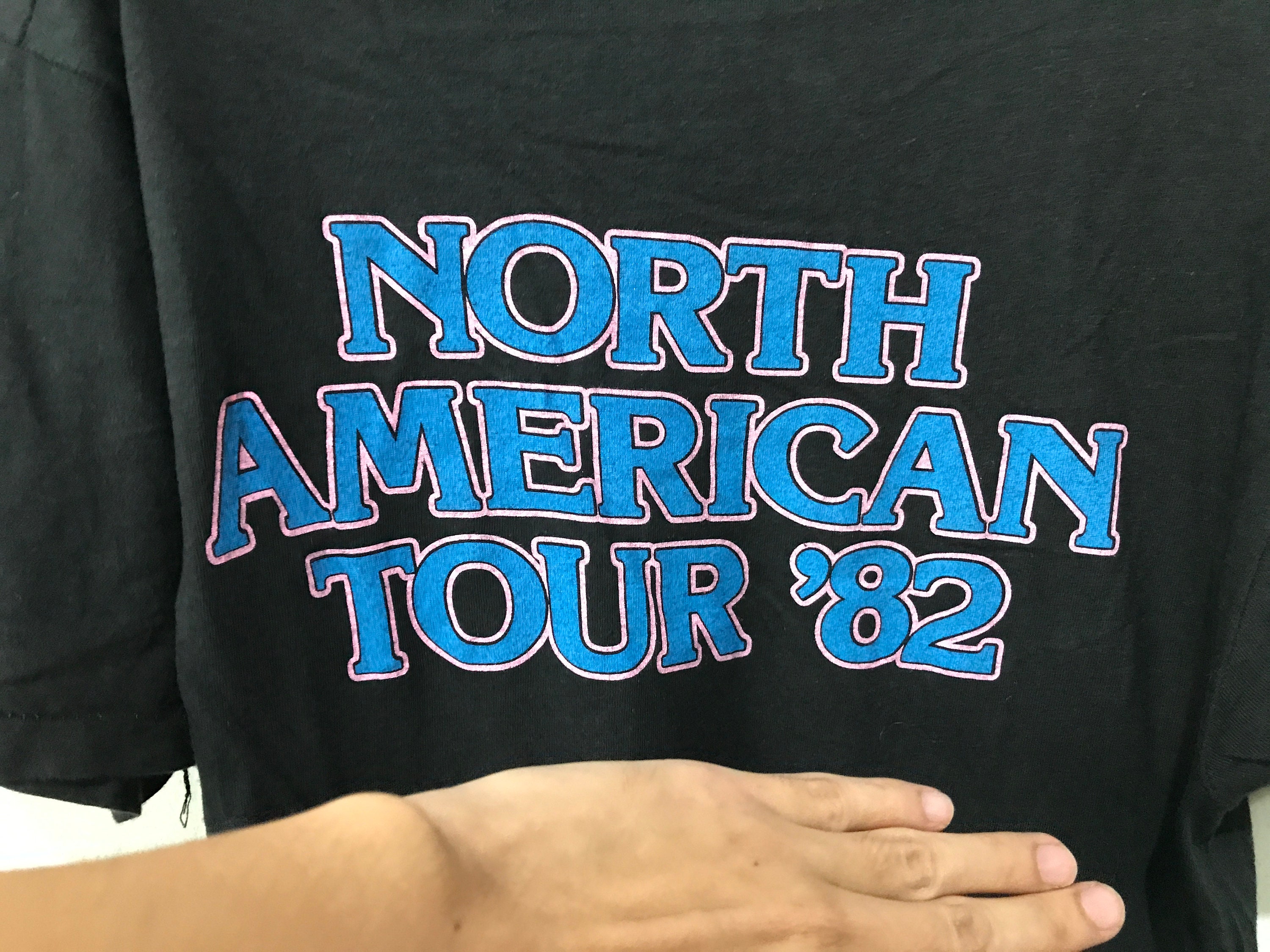 Vintage 1982 Olivia Newton John Tour T-shirt Size XS–S - Etsy