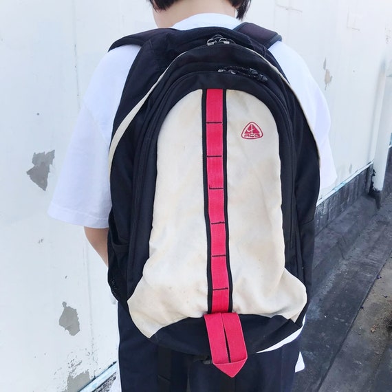 vintage nike acg backpack