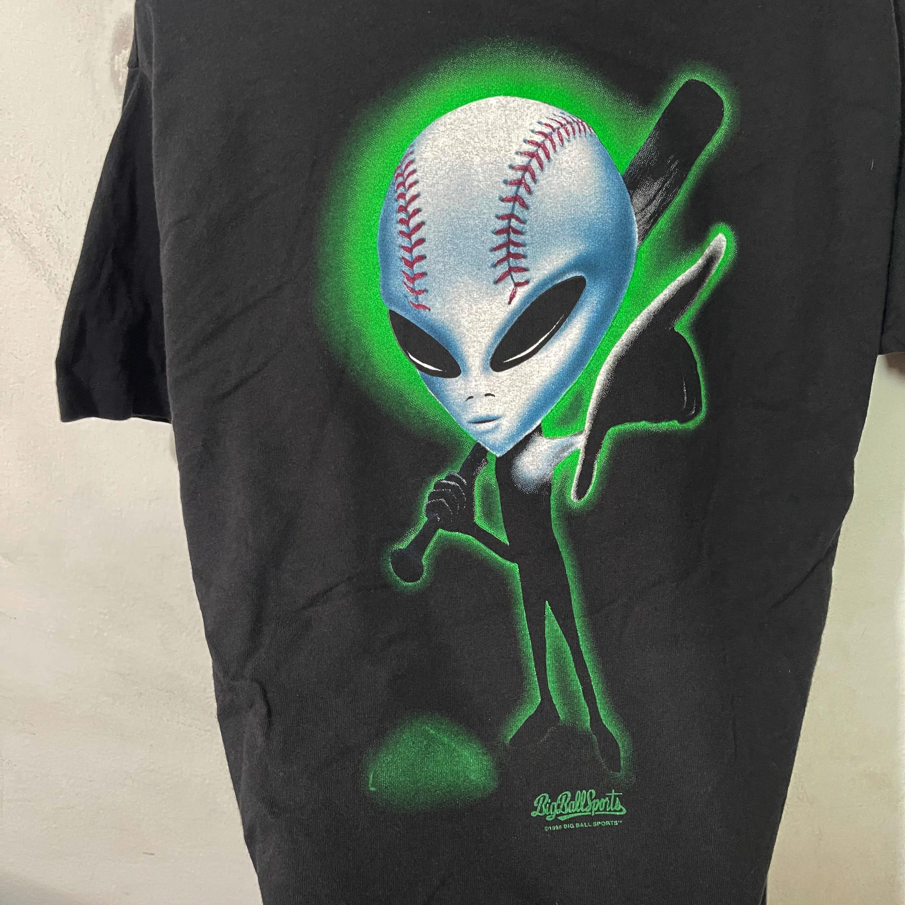 Vintage 90s Alien Big Ball Sports T-shirt Size M - Etsy Israel