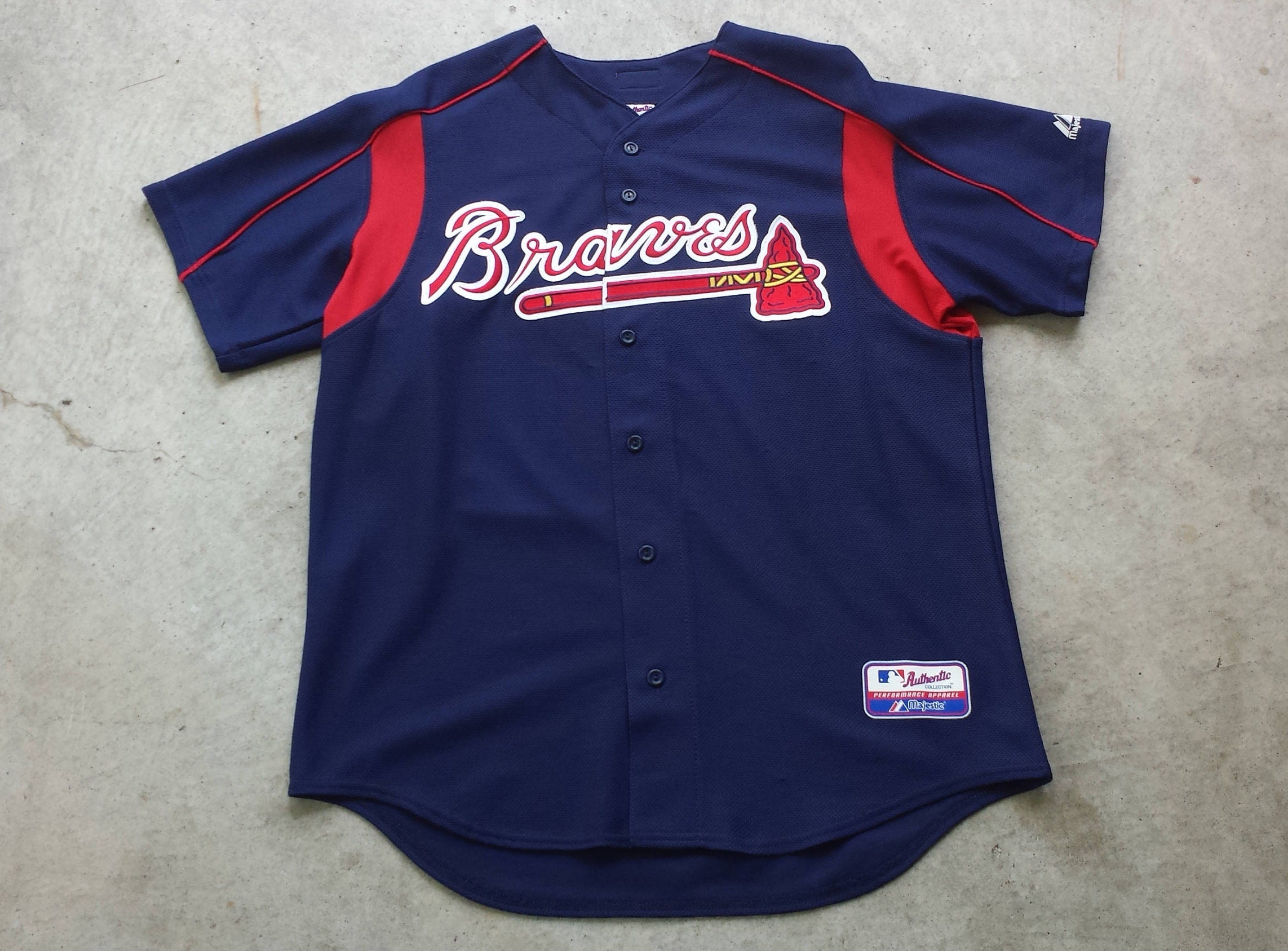 RARE MAJESTIC ATLANTA BRAVES RED BASEBALL JERSEY