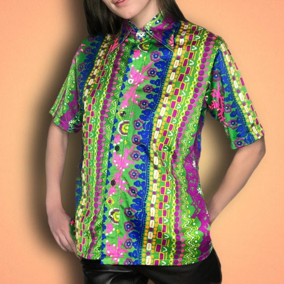 70s Vintage Rave Neon Abstract Button down Tee - image 3