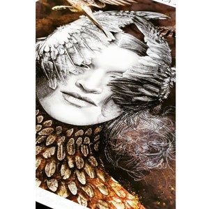 Die Vögel Giclée Druck, A4, A3 oder A2 - Alexander McQueen inspiriert, Modeillustration, Kestrel Wandkunst