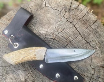 Bushcraft camp knife