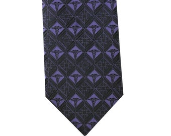 Caduceus necktie gift for doctors, nurses, medical students, and medical professionals