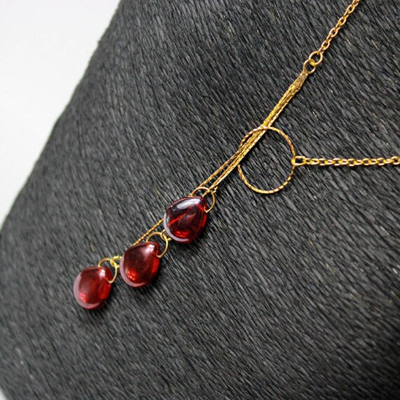 Jewelry with on sale ruby on back